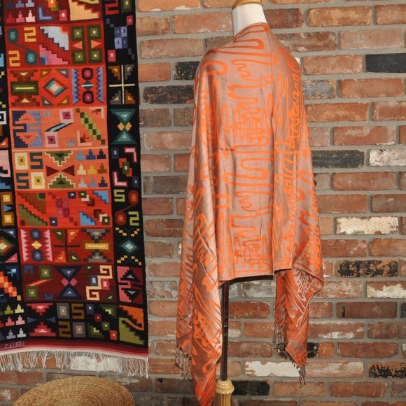 100% Cashmere Orange & Taupe Wavy Design Wrap Shawl New Without Tag - Picture 6 of 8